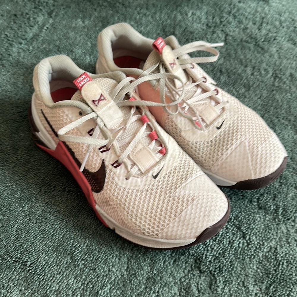 Pink Women’s Nike Metcon 7